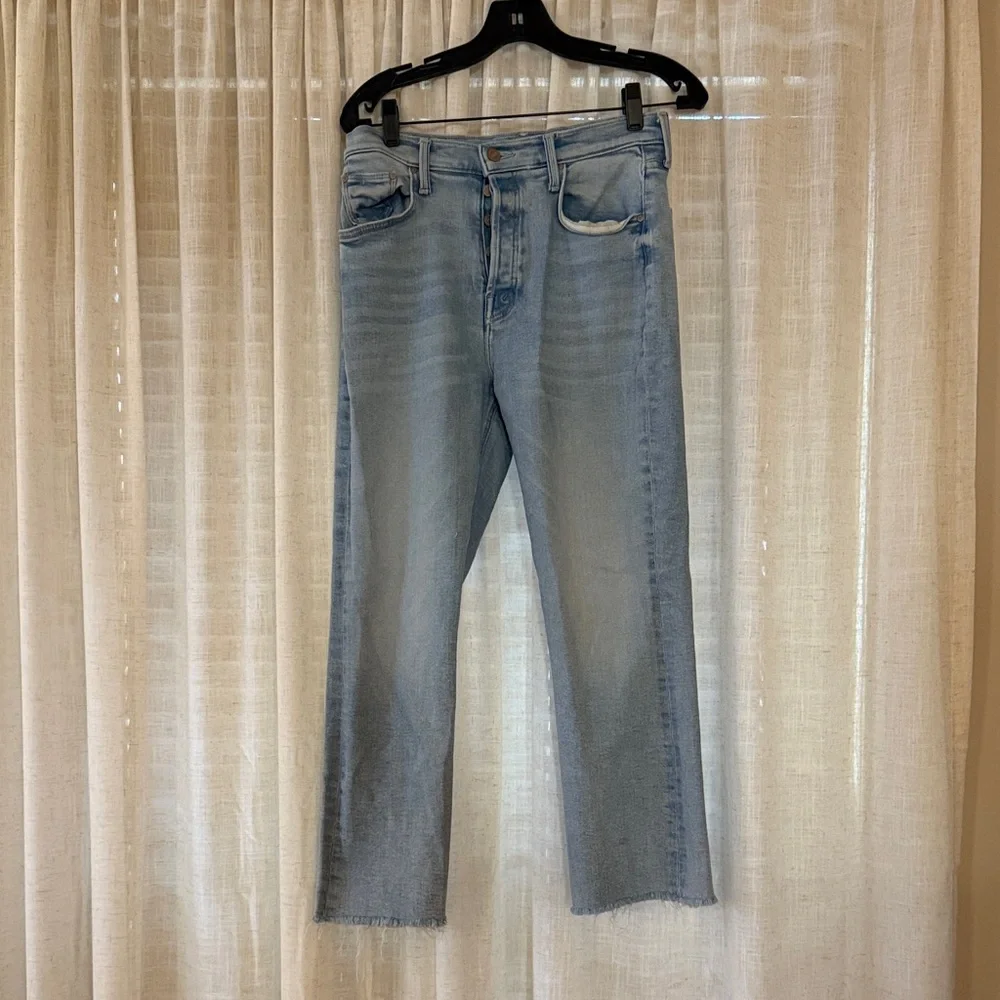 Mother The Tripper Ankle Fray Jeans in Big Hair Don’t Care. - Picture 2 of 6